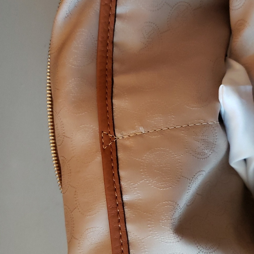 Michael KORS Fulton Large leather purse NWOT - Picture 6 of 11